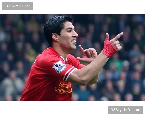 凯恩vs莱万 当代第一中锋之争进攻效率与战术适配差距在哪