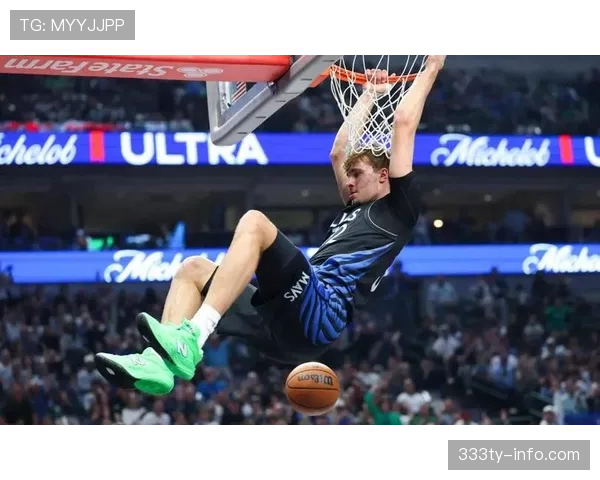 库珀·弗拉格无球跑位提升进攻效率明显拉开防守空间