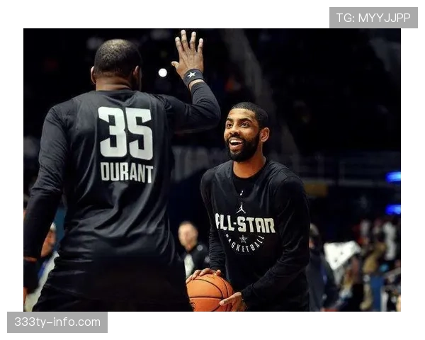 特雷·杨利用挡拆提升三分效率 拉开与欧文关键差距